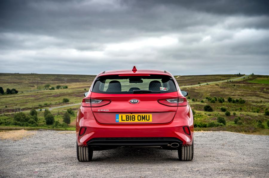  Kia Ceed 2018 года  (UK) (фото 14 из 30)